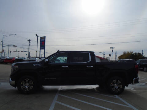 2025 GMC Sierra 1500 SLT