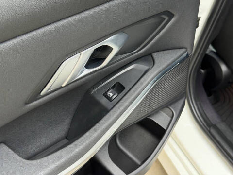 2021 BMW 3 Series 330i