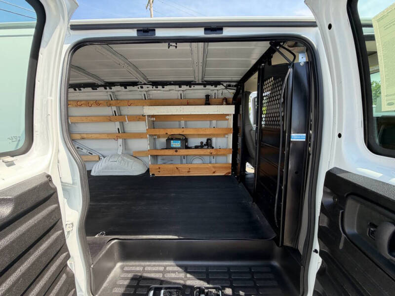 2018 GMC Savana 2500