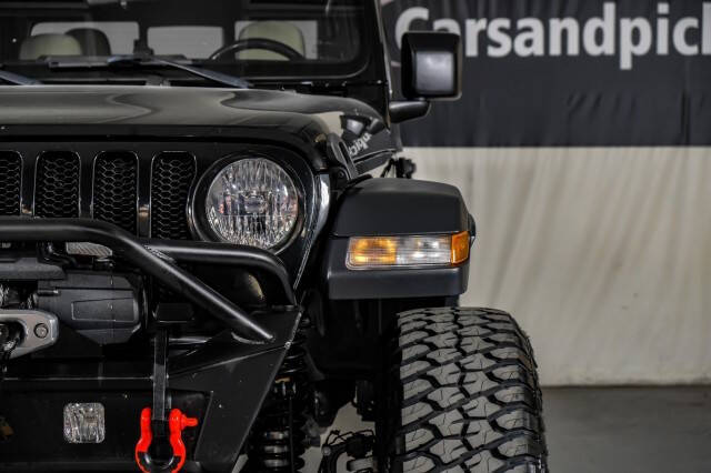 2020 Jeep Gladiator Sport S