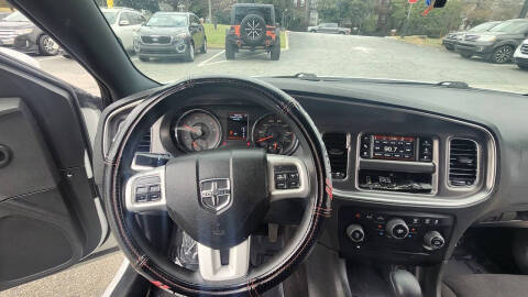 2013 Dodge Charger SE