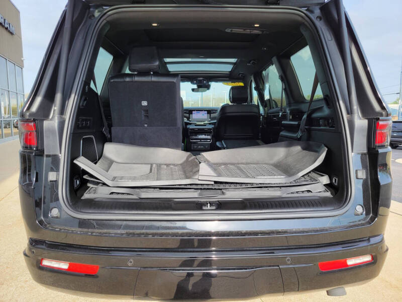 2024 Jeep Wagoneer Carbide
