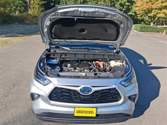 2021 Toyota Highlander Hybrid XLE