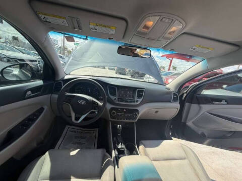 2018 Hyundai Tucson SE