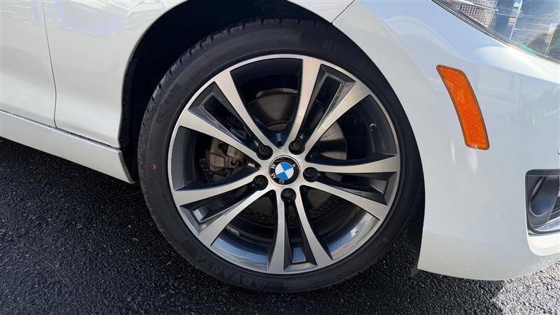 2015 BMW 2 Series 228i