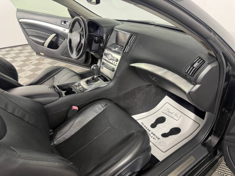 2013 Infiniti G37 Convertible