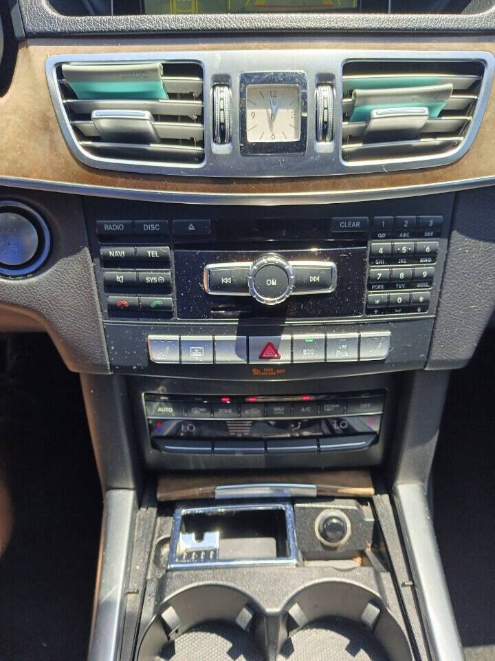 2015 MERCEDES-BENZ E-Class Sedan - $9,950