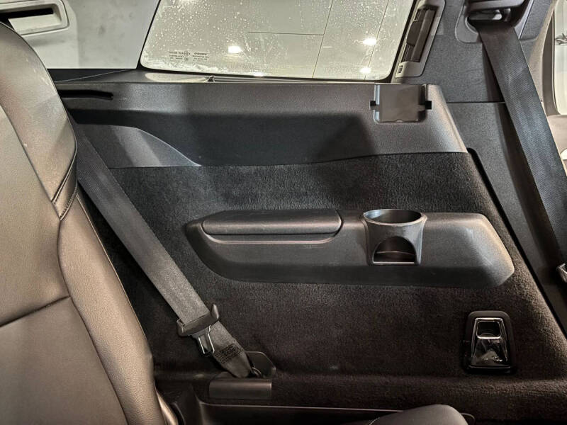 2018 Volvo XC90 T5 Momentum 7-Passenger