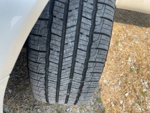 2011 Cadillac DTS Luxury Collection