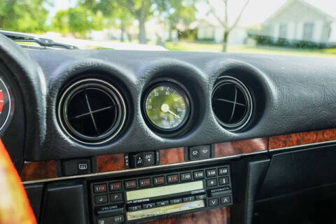 1987 Mercedes-Benz 560-Class 560 SL
