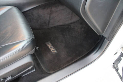 2017 Chrysler 300 Limited