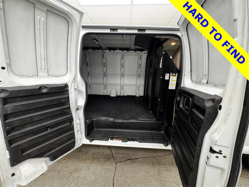 2018 GMC Savana 2500