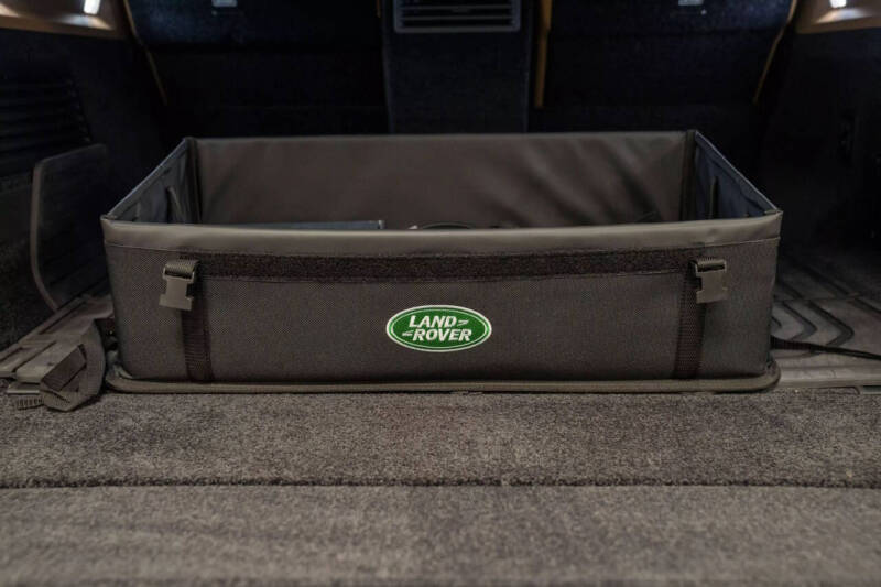 2024 Land Rover Range Rover P615 SV LWB