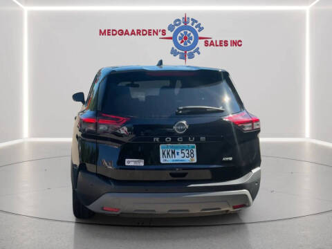 2023 Nissan Rogue S