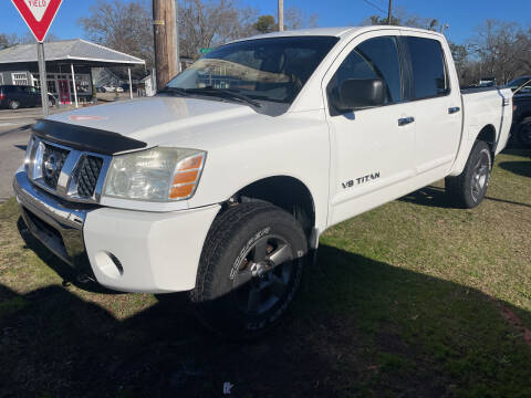 2006 Nissan Titan for sale at LAURINBURG AUTO SALES in Laurinburg NC