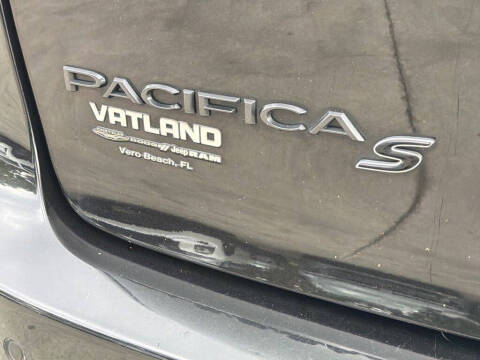 2020 Chrysler Pacifica Touring L Plus