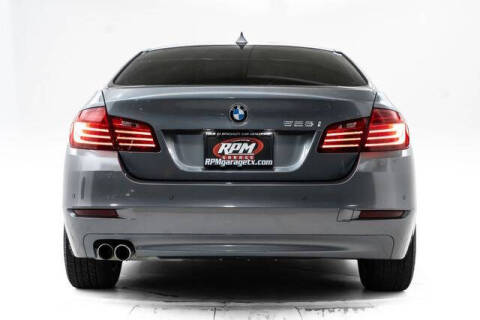 2015 BMW 5 Series 528i