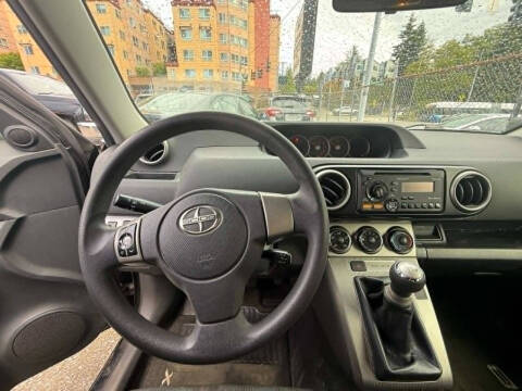 2013 Scion xB