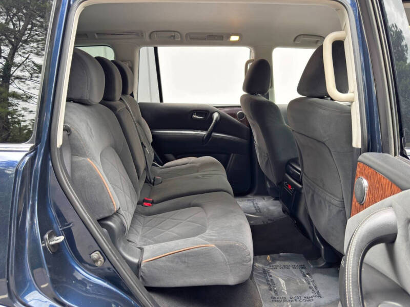 2017 Nissan Armada