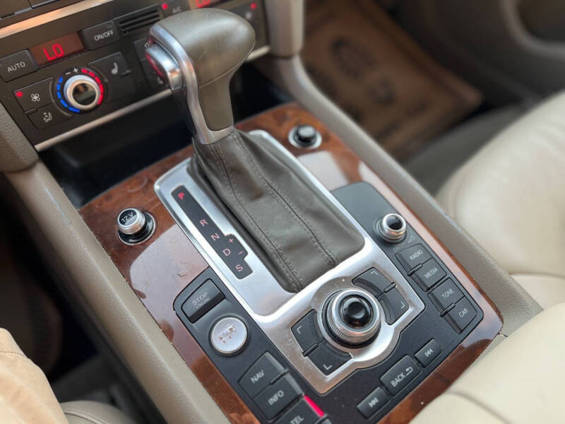 2015 Audi Q7 3.0 quattro TDI Premium Plus