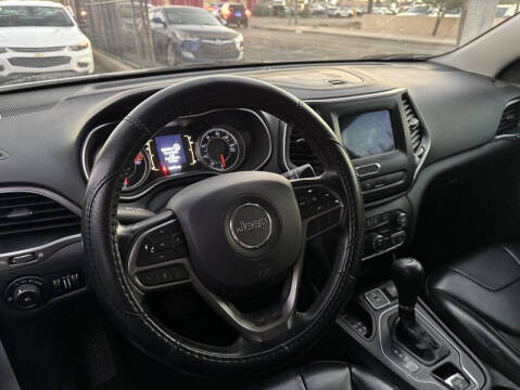 2019 Jeep Cherokee Latitude Plus