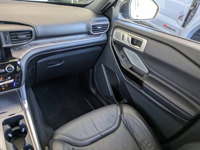 2021 Ford Explorer Platinum
