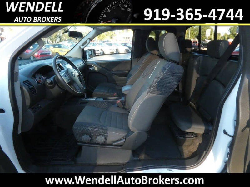 2017 Nissan Frontier Desert Runner