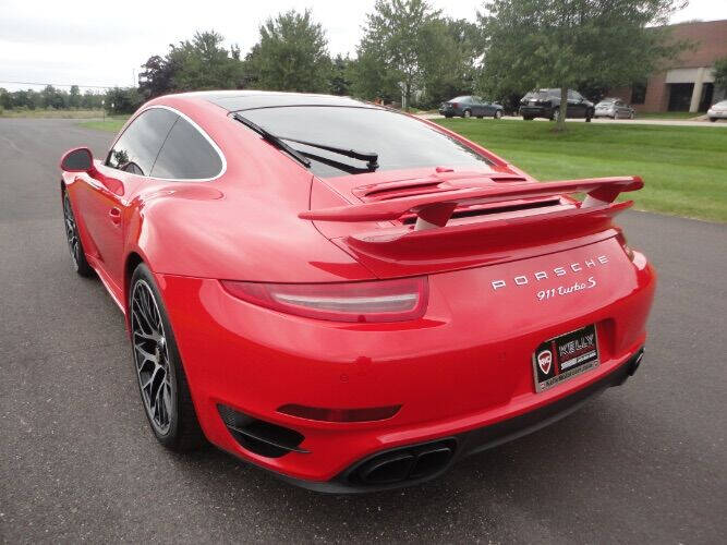 2015 Porsche 911 Turbo S