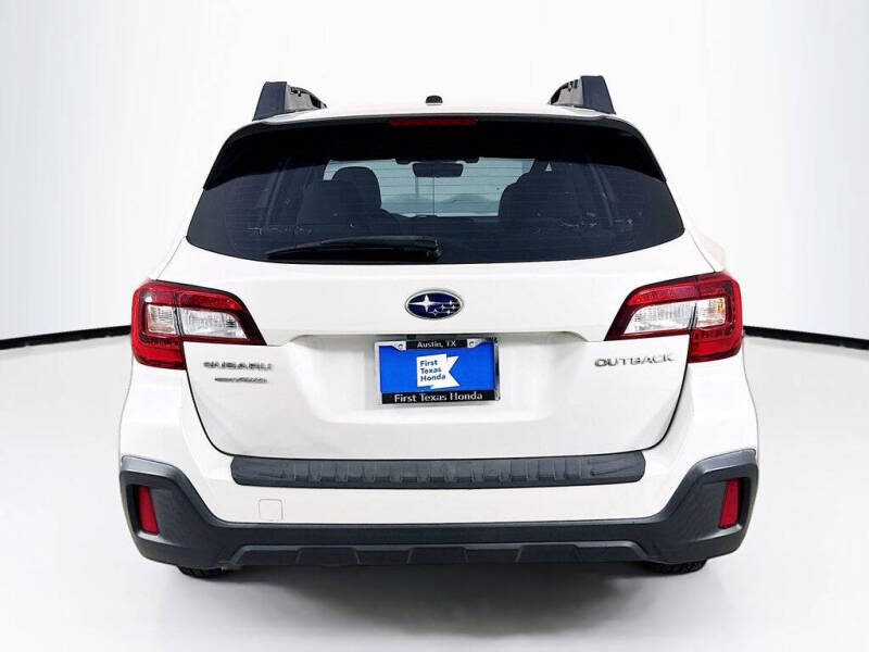 2019 Subaru Outback 2.5i