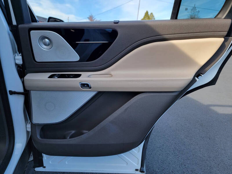 2020 Lincoln Aviator Reserve