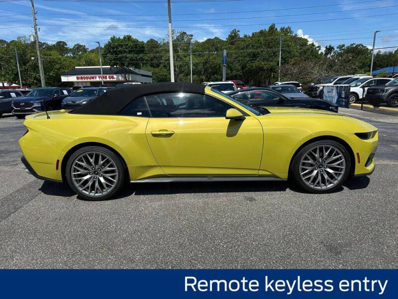 2025 Ford Mustang EcoBoost Premium