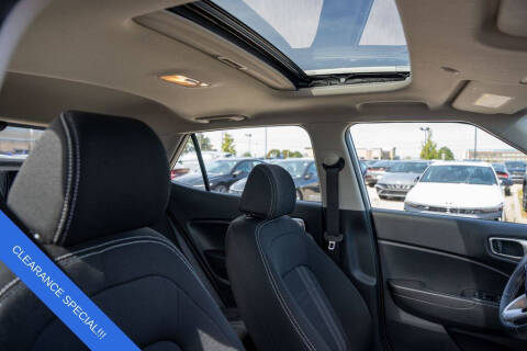 2023 Hyundai Venue SEL