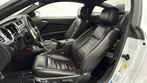 2014 Ford Mustang V6 Premium