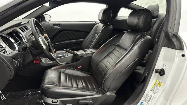 2014 Ford Mustang V6 Premium