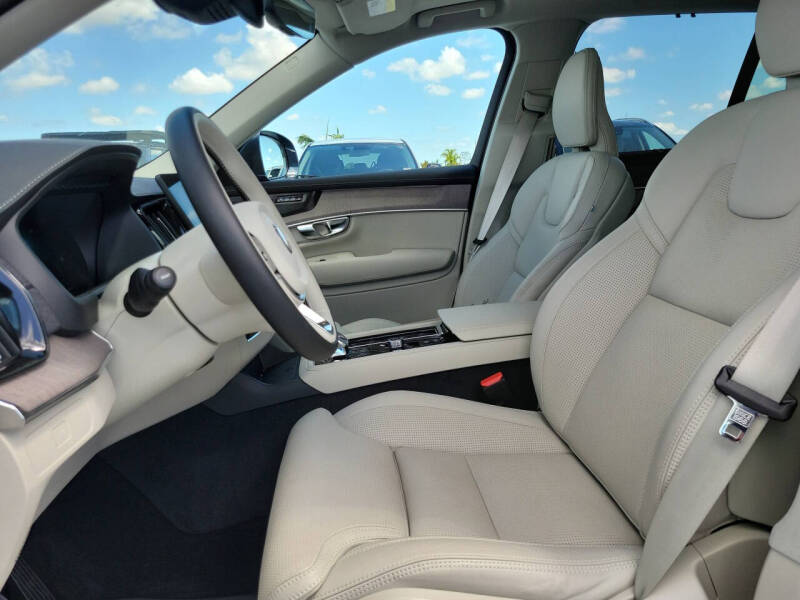 2026 Volvo XC90 B6 Ultra 7P