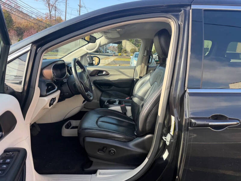 2018 Chrysler Pacifica Touring L