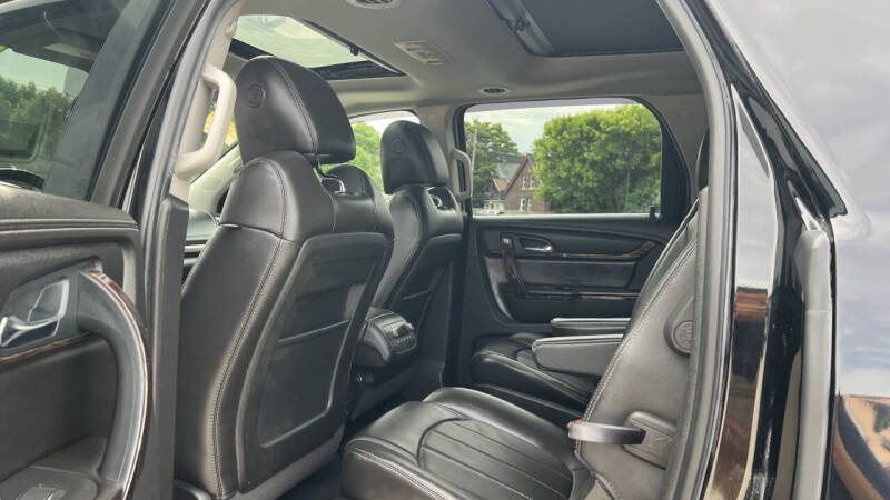 2016 GMC Acadia Denali