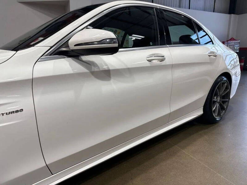 2017 Mercedes-Benz C-Class AMG C 63