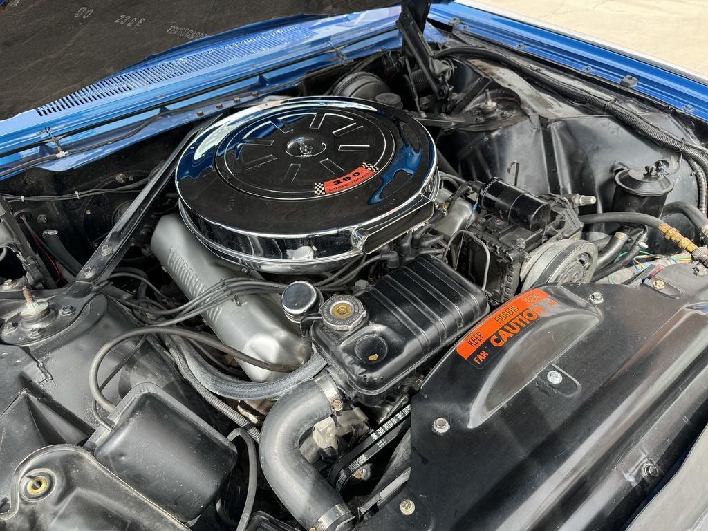 1962 Ford Thunderbird 24