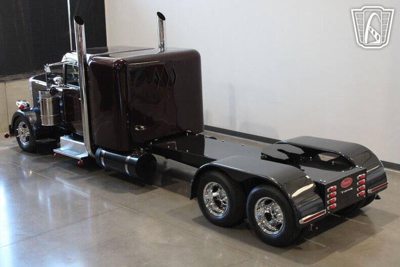 1965 Petebilt Mini Big-Rig