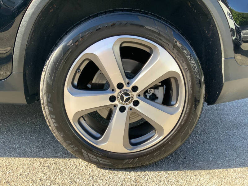 2018 Mercedes-Benz GLC GLC 300