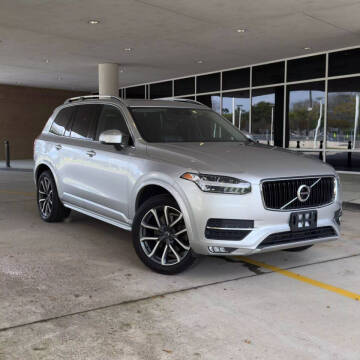 2019 Volvo XC90 T6 Momentum