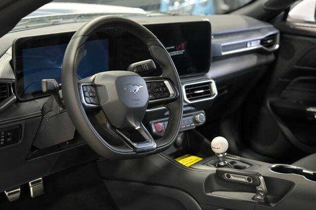 2025 Ford Mustang