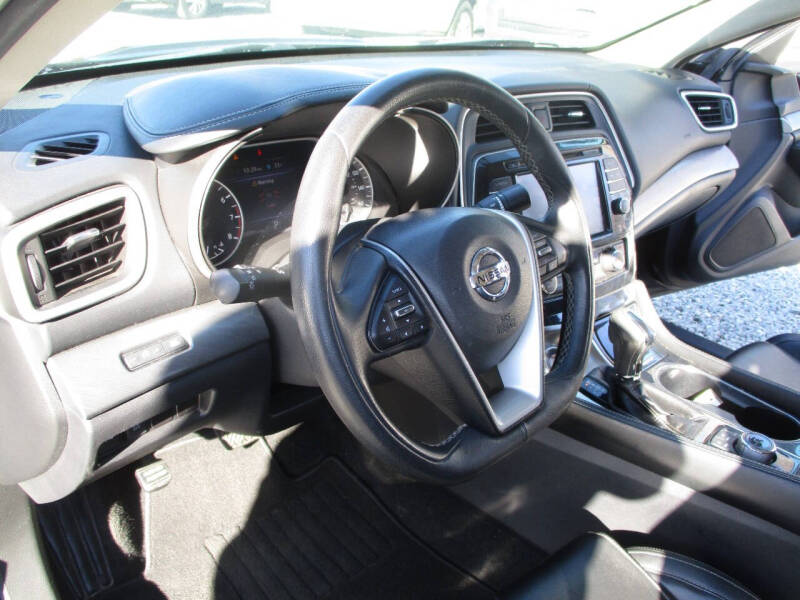 2017 Nissan Maxima 3.5 SV