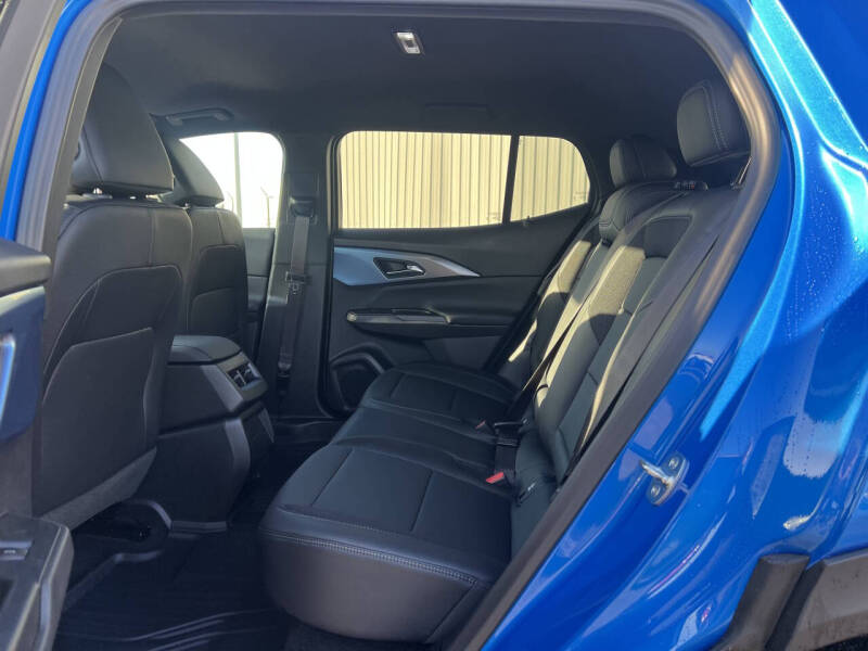 2026 Chevrolet Equinox EV LT 2