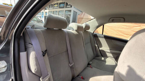 2011 Toyota Corolla LE