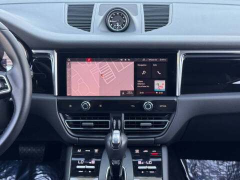 2024 Porsche Macan