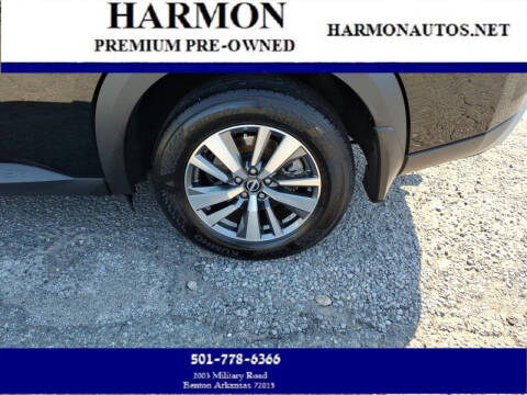 2024 Nissan Pathfinder SL