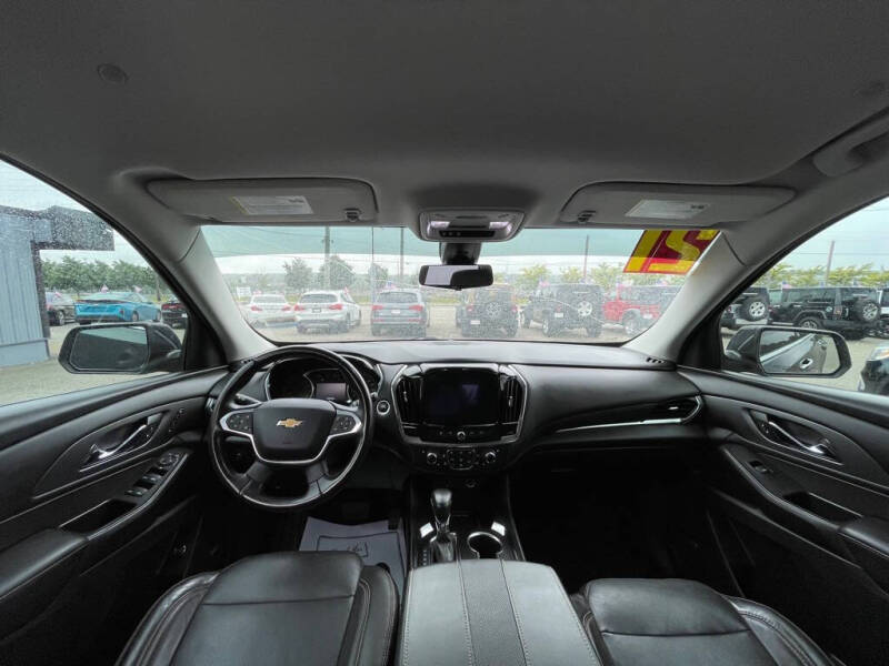 2021 Chevrolet Traverse Premier
