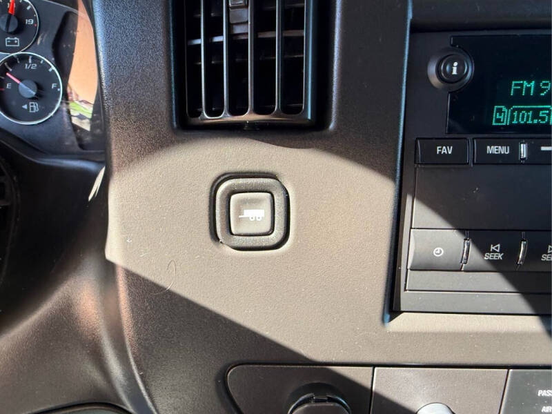 2019 Chevrolet Express LS 2500